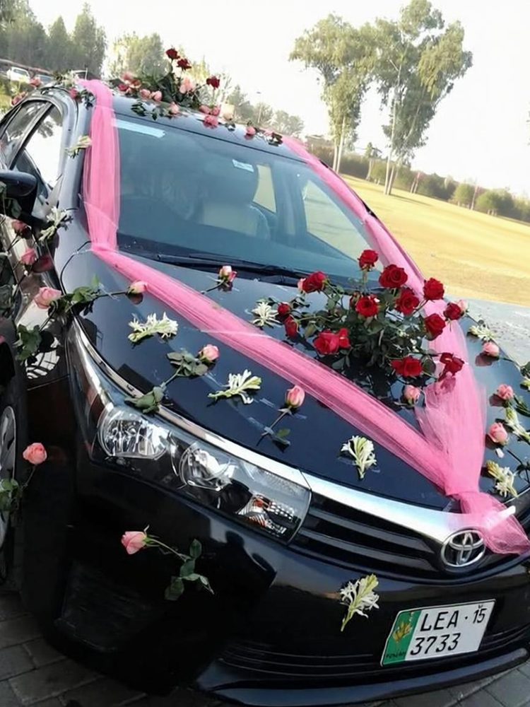 Wedding Car #13 — Pink Red Roses Black Car Front — PhoolNagar.com