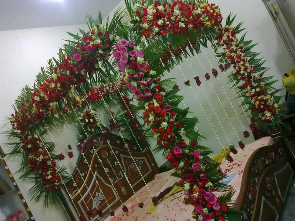 Entry Gate #50 — Red Rose Floral Entrance Archway — PhoolNagar.com