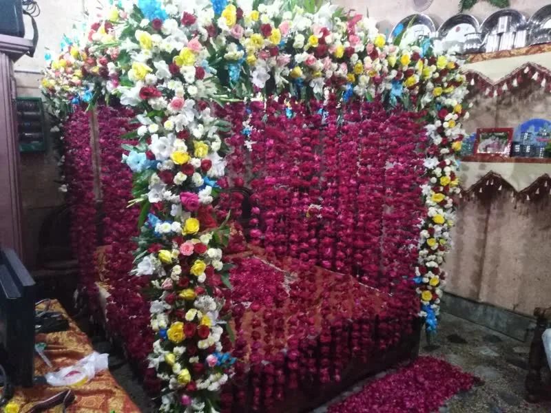 Entry Gate #59 — Colorful Flower Gate Entrance — PhoolNagar.com