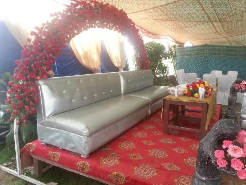 Flower Arch #93 — Red Rose Round Floral Arch — PhoolNagar.com